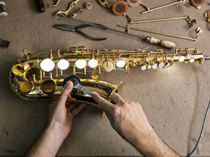 Reparación de saxofón en Madrid